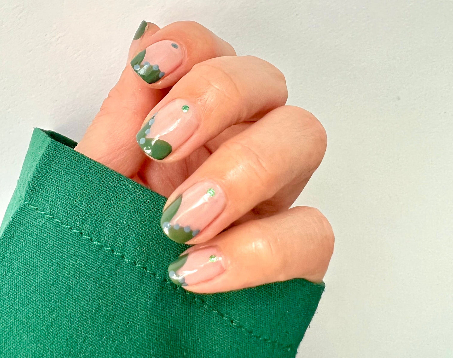Easy winter nail art | At-home winter nail looks we love