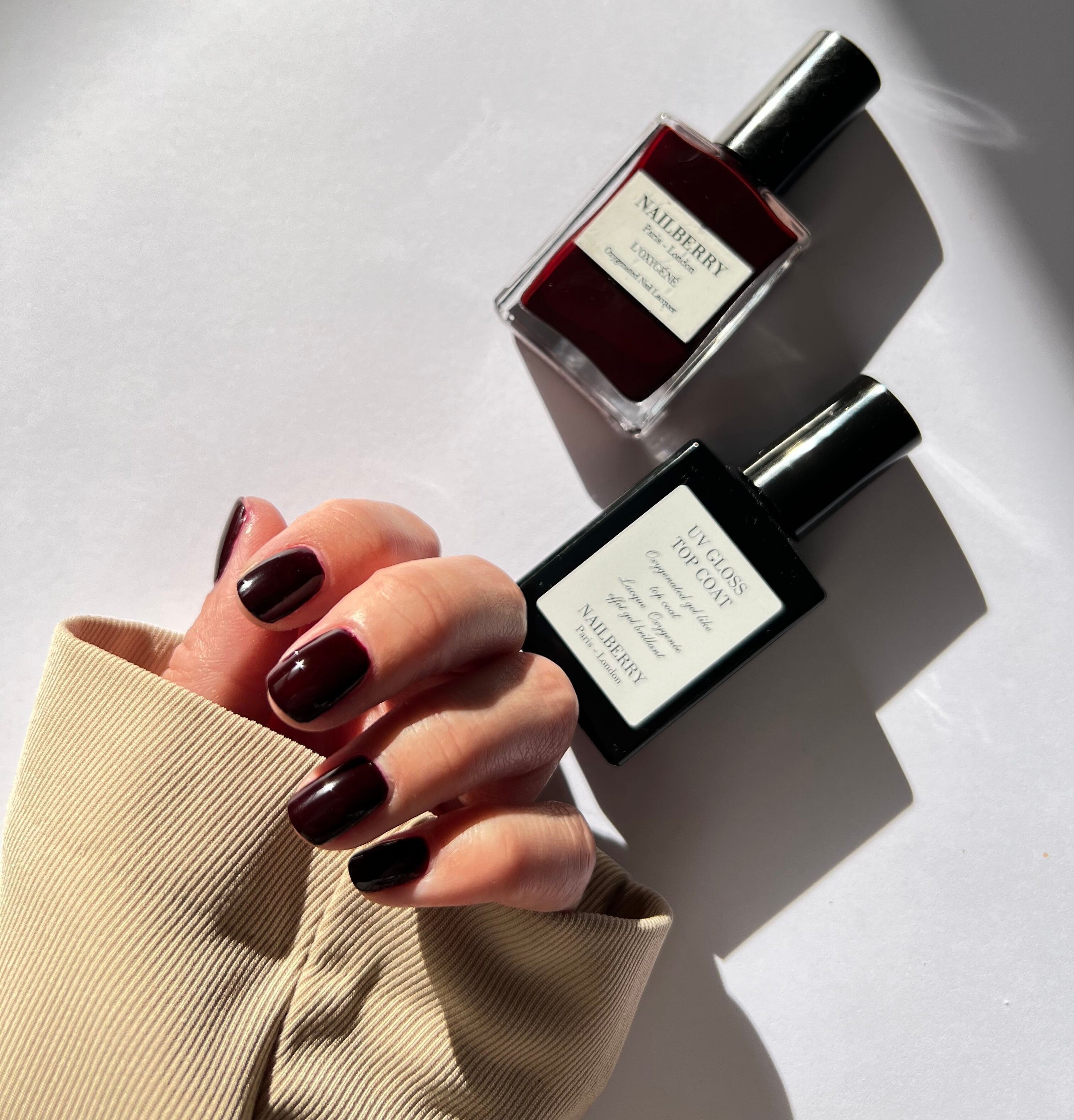 Top trending autumn-winter nail tones